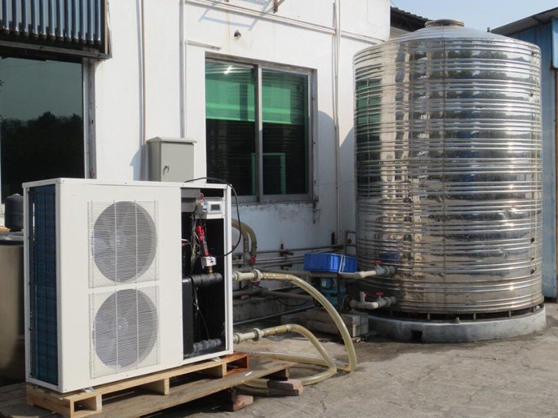 CAREL controller Inverter Air Source Heat Pumps